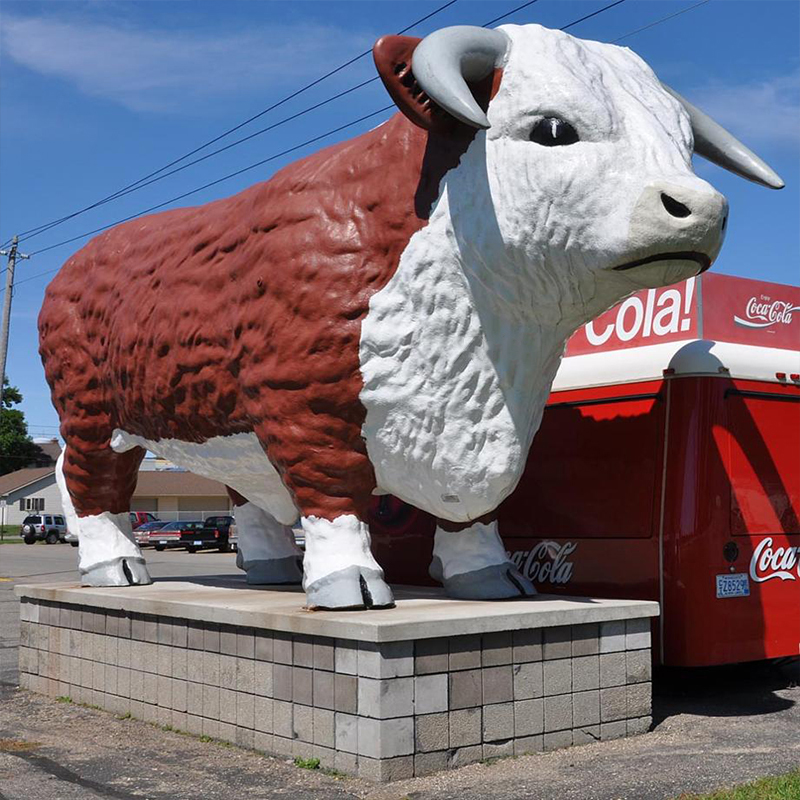 Arca Lembu Bunga Gentian Kaca Gergasi